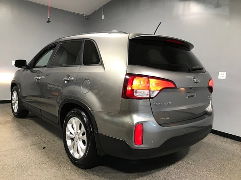Used 2014 Kia Sorento EX w/ EX V6 Touring Package image 5