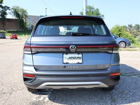 New 2025 Volkswagen Taos S image 4