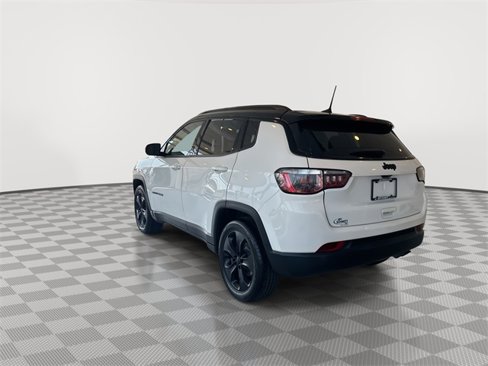 Used 2020 Jeep Compass Latitude image 8