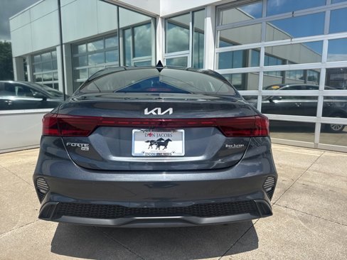 Used 2024 Kia Forte LX image 23