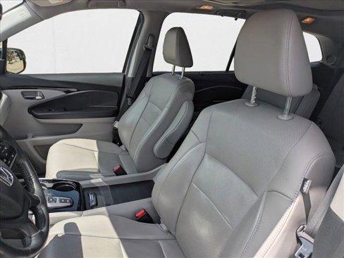 Used 2021 Honda Pilot Elite image 17