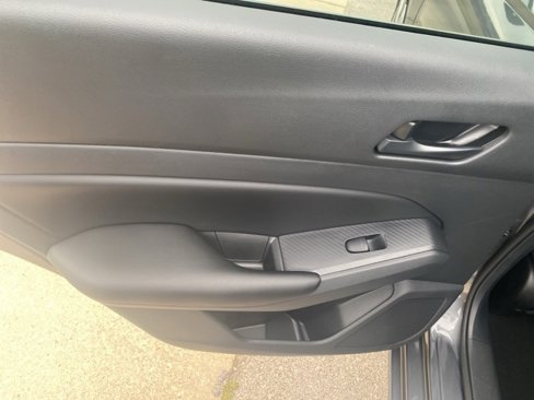 Used 2024 Nissan Altima 2.5 S image 12