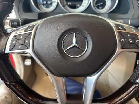 Used 2016 Mercedes-Benz E 400 Coupe image 17