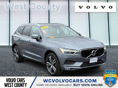 Used 2021 Volvo XC60 T5 Momentum w/ Advanced Package image 1