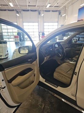 Used 2017 Acura MDX FWD w/ Technology Package image 12