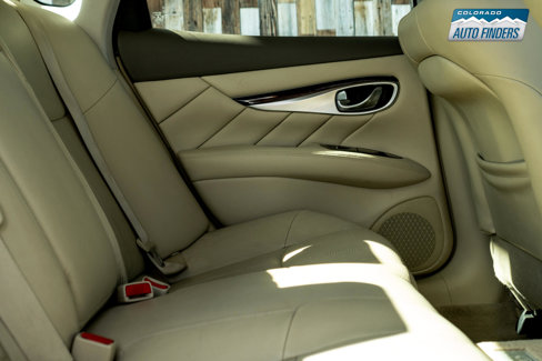 Used 2013 INFINITI M37 x w/ Premium Pkg image 23