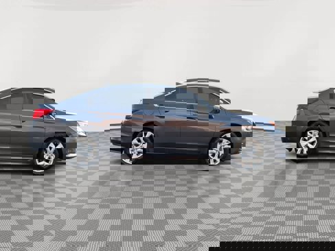 Used 2017 Subaru Legacy 2.5i Premium image 9