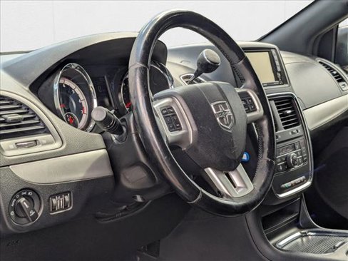 Used 2019 Dodge Grand Caravan GT image 10