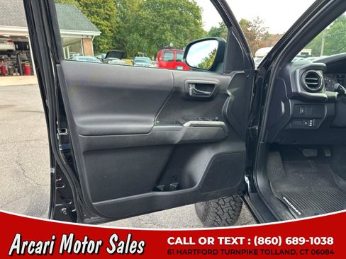 Used 2021 Toyota Tacoma TRD Sport image 16