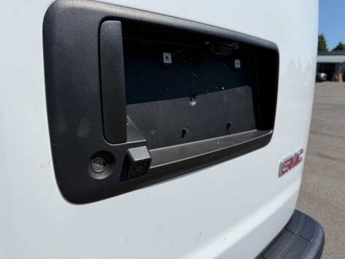 Used 2023 GMC Savana 2500 w/ Driver Convenience Package image 18