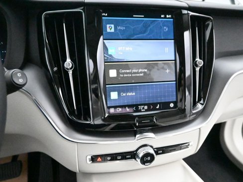 New 2025 Volvo XC60 B5 Core image 22