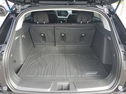 New 2026 Chevrolet Trax LS w/ LS Convenience Package image 8