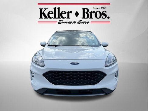 Used 2022 Ford Escape SEL image 2