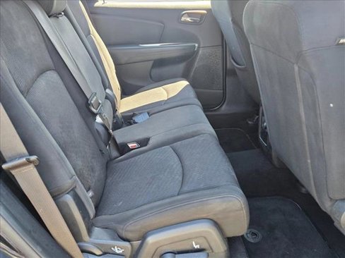Used 2017 Dodge Journey SE image 17