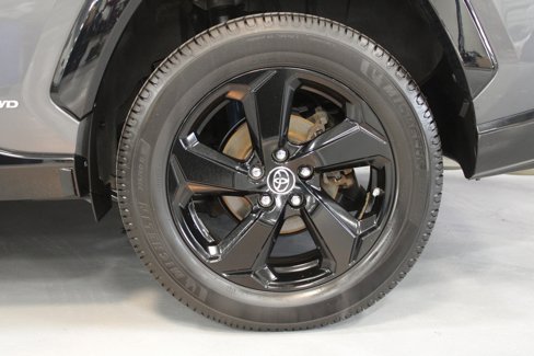Used 2019 Toyota RAV4 XSE image 12