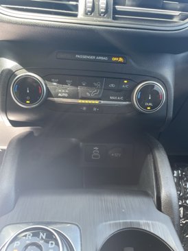 Used 2025 Ford Escape Active image 28