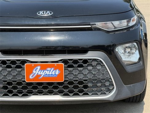 Used 2020 Kia Soul LX image 8