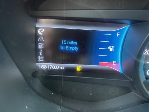 Used 2014 Ford Fusion SE image 16