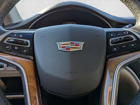 Used 2018 Cadillac XTS Luxury image 15