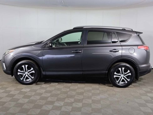 Used 2017 Toyota RAV4 LE image 11