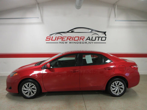 Used 2019 Toyota Corolla LE image 2