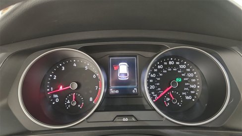 Used 2020 Volkswagen Tiguan SE w/ Panoramic Sunroof Package image 23