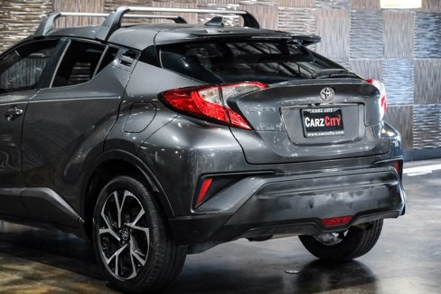 Used 2018 Toyota C-HR XLE image 17