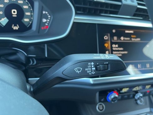 New 2025 Audi Q3 2.0T Premium image 28