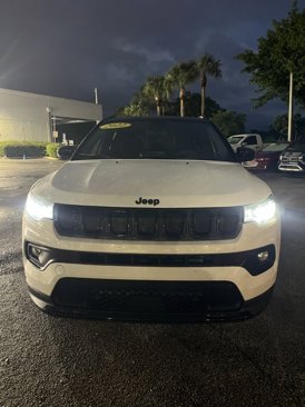 Used 2022 Jeep Compass Altitude image 1
