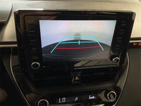 Used 2022 Toyota Corolla LE image 2