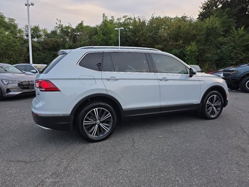 Used 2018 Volkswagen Tiguan SEL image 16