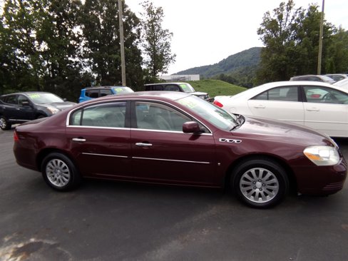 Used 2007 Buick Lucerne CX image 3