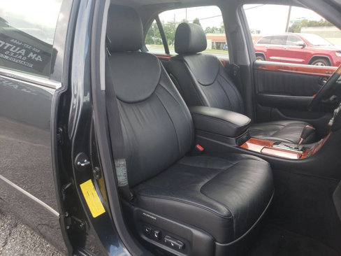 Used 2004 Lexus LS 430 image 9