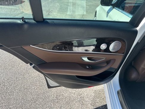 Certified 2019 Mercedes-Benz E 300 image 23