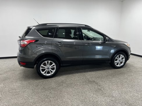 Used 2017 Ford Escape SE w/ Equipment Group 201A image 21