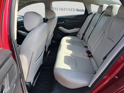 Certified 2023 Honda Accord EX image 33