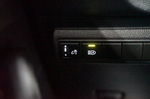 Certified 2023 Toyota Corolla LE image 22