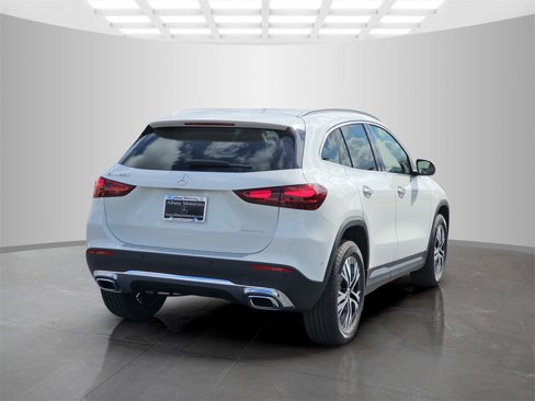 New 2025 Mercedes-Benz GLA 250 image 6
