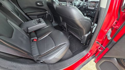 Used 2019 Jeep Compass Limited image 15