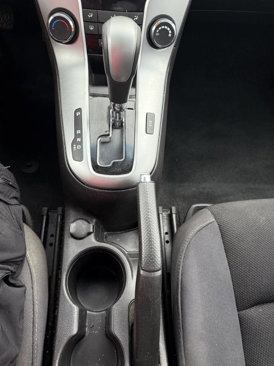 Used 2016 Chevrolet Cruze LT w/ Technology Package image 24