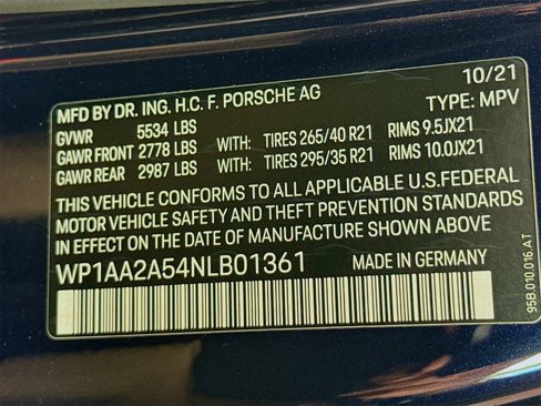 Certified 2022 Porsche Macan image 26