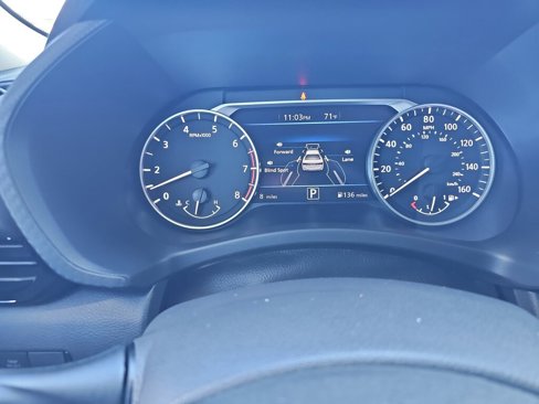 New 2025 Nissan Sentra SV image 7