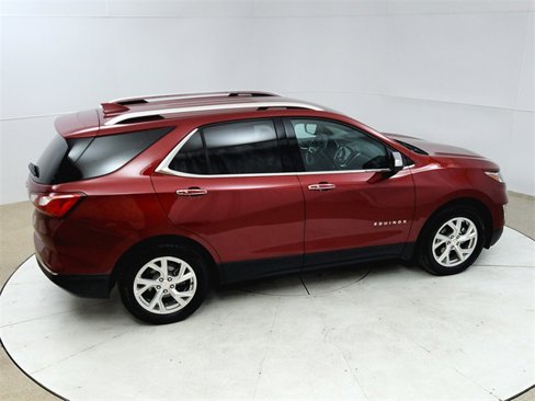Used 2018 Chevrolet Equinox Premier image 19