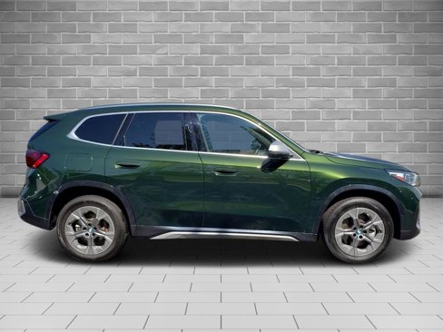 Used 2024 BMW X1 xDrive28i image 4