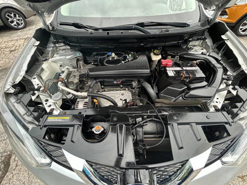 Used 2016 Nissan Rogue S image 16