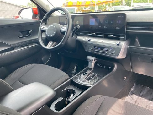 Used 2024 Hyundai Kona SEL image 23