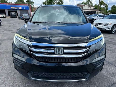 Used 2017 Honda Pilot Touring image 32