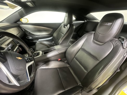 Used 2014 Chevrolet Camaro SS w/ RS Package image 9