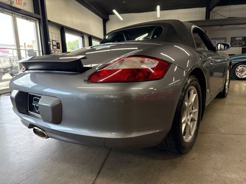 Used 2005 Porsche Boxster image 13