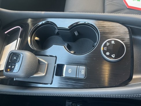 New 2025 Nissan Rogue Platinum image 18